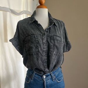 Jane + Delaney Button Down Top